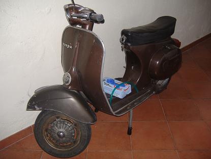 Montaggio rimontaggio vespa